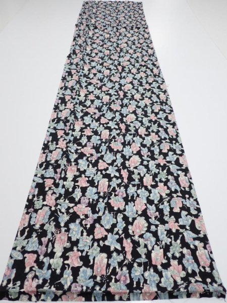 Photo5: 3D04z70  Japanese Kimono Silk  FABRIC Edo era people Black 62.2x14.2 (5)