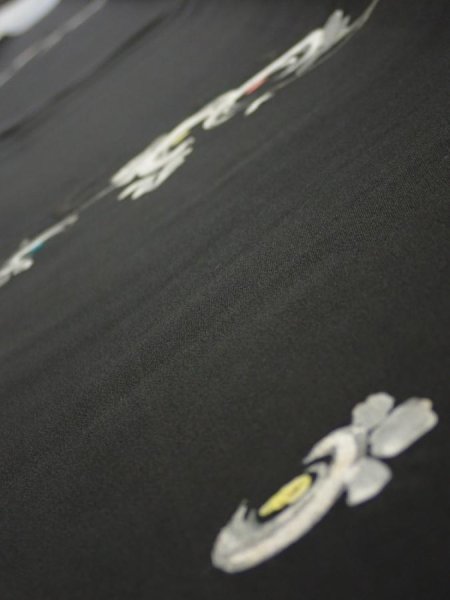 Photo5: 3D08z40  Japanese Kimono Silk  FABRIC Chrysanthemum Black 57.1x7.1 (5)