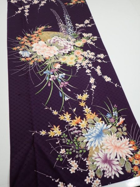 Photo2: 4C03z100  Japanese Kimono Silk  FABRIC Flowers Dark purple 70.5x14.8 (2)