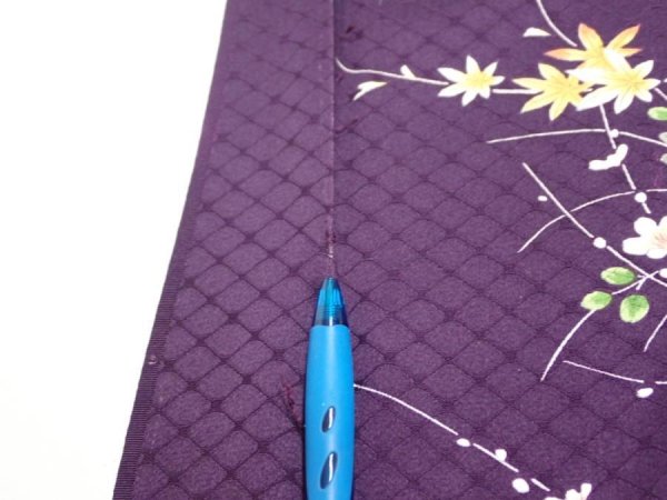 Photo7: 4C03z100  Japanese Kimono Silk  FABRIC Flowers Dark purple 70.5x14.8 (7)