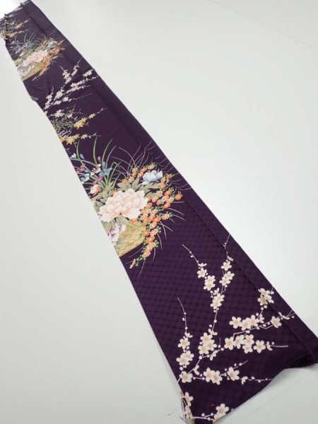 Photo5: 4C08z50  Japanese Kimono Silk  FABRIC Flowers Dark purple 61.8x7.5 (5)