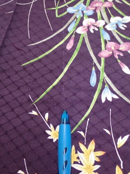 Photo6: 4C08z50  Japanese Kimono Silk  FABRIC Flowers Dark purple 61.8x7.5 (6)