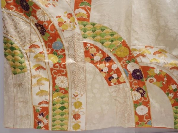 Photo5: 6105T10z1040 Vintage Japanese Kimono Silk FURISODE Flowers Off-white (5)