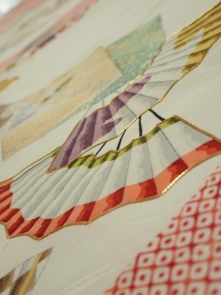 Photo4: 3P03z100  Japanese Kimono Silk  FABRIC Folding fan Off-white 69.3x14.8 (4)