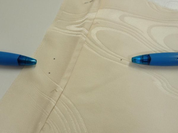 Photo9: 3P05z100  Japanese Kimono Silk  FABRIC Folding fan Off-white 67.7x14.8 (9)