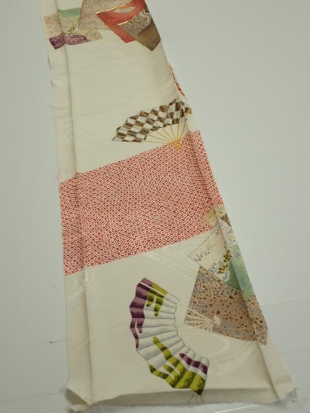 Photo2: 3P08z50  Japanese Kimono Silk  FABRIC Folding fan Off-white 65.4x7.7 (2)