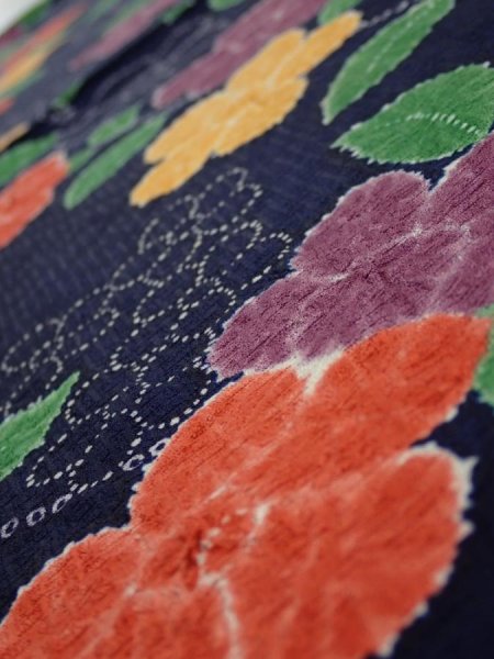 Photo4: 3P01z60  Japanese Kimono Silk  FABRIC Flower Navy 41.7x13.6 (4)