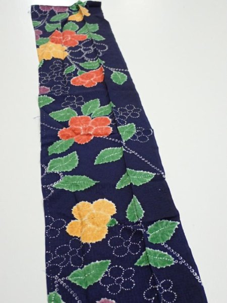 Photo5: 3P10z30  Japanese Kimono Silk  FABRIC Flower Navy 37.0x6.7 (5)