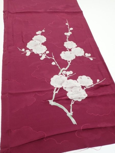Photo2: 3i01z60  Japanese Kimono Silk  FABRIC Plum branch Wine red 43.3x14.4 (2)