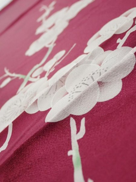 Photo4: 3i02z60  Japanese Kimono Silk  FABRIC Plum branch Wine red 42.9x14.4 (4)