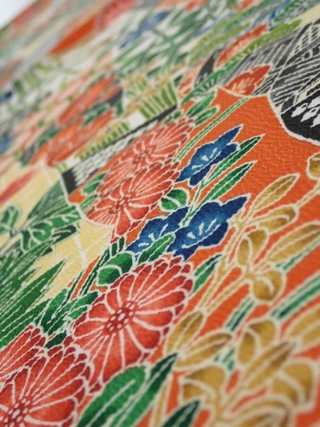 Photo4: 3i02z60  Japanese Kimono Silk  FABRIC Flowers Off-white 40.9x14.8 (4)