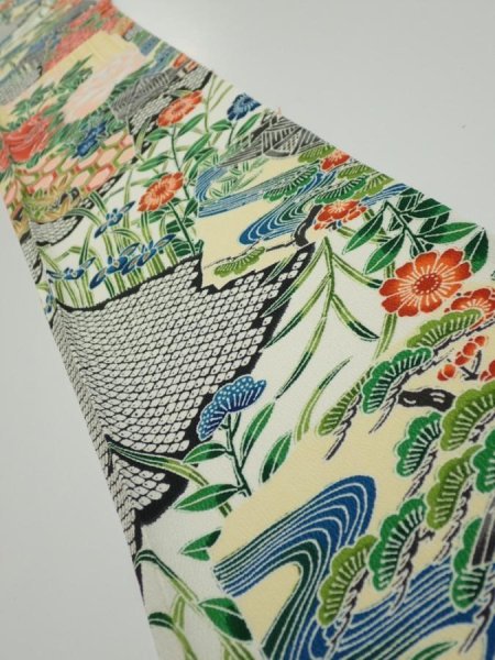 Photo1: 3i07z40  Japanese Kimono Silk  FABRIC Flowers Off-white 59.1x7.3 (1)