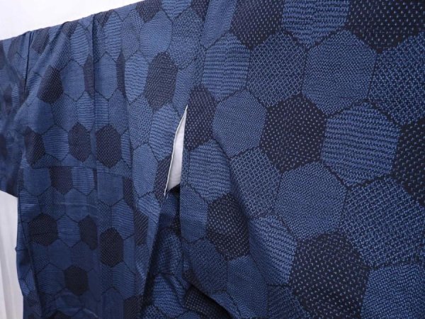 Photo2: 6114T14z710 Vintage Japanese Kimono Silk TSUMUGI Kikko Blue-Gray (2)