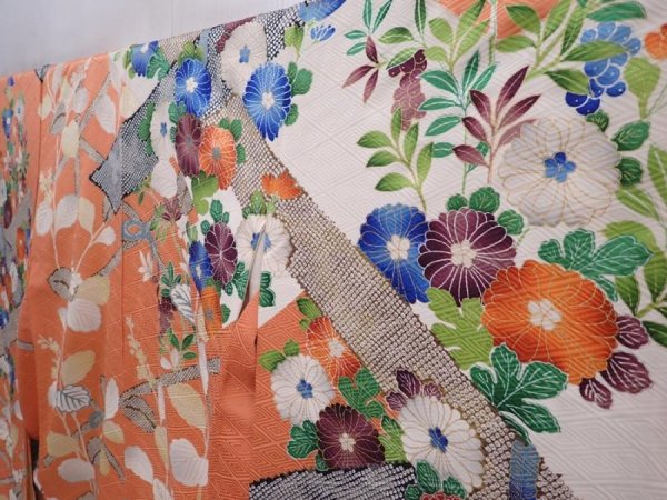 Photo2: 6115T12z1150 Vintage Japanese Kimono Silk FURISODE Flowers Dark coral (2)