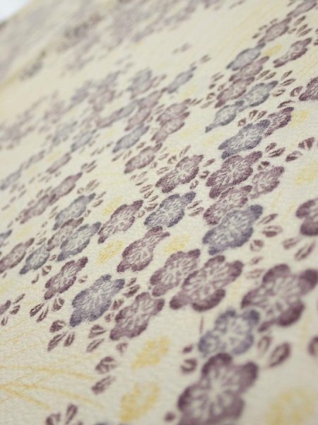 Photo4: 2H01z70  Japanese Kimono Silk  FABRIC Sakura Off-white 41.7x14.6 (4)