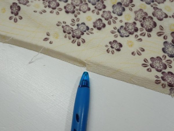 Photo6: 2H02z60  Japanese Kimono Silk  FABRIC Sakura Off-white 41.7x14.6 (6)