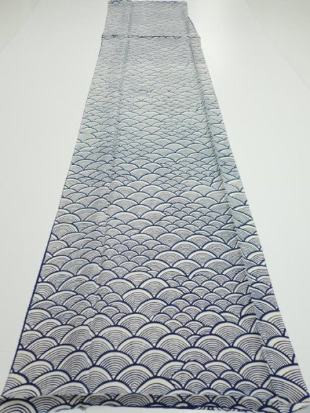 Photo5: 2H03z70  Japanese Kimono Silk  FABRIC Seigaiha Off-white 65.4x14.0 (5)