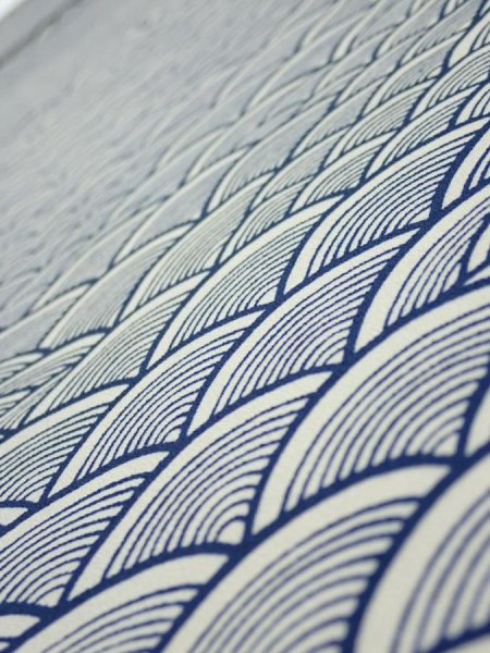 Photo4: 2H04z70  Japanese Kimono Silk  FABRIC Seigaiha Off-white 65.4x14.0 (4)