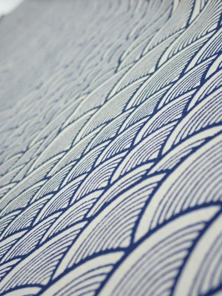 Photo4: 2H07z40  Japanese Kimono Silk  FABRIC Seigaiha Off-white 59.8x7.5 (4)