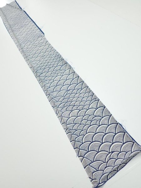 Photo5: 2H08z40  Japanese Kimono Silk  FABRIC Seigaiha Off-white 60.2x7.3 (5)