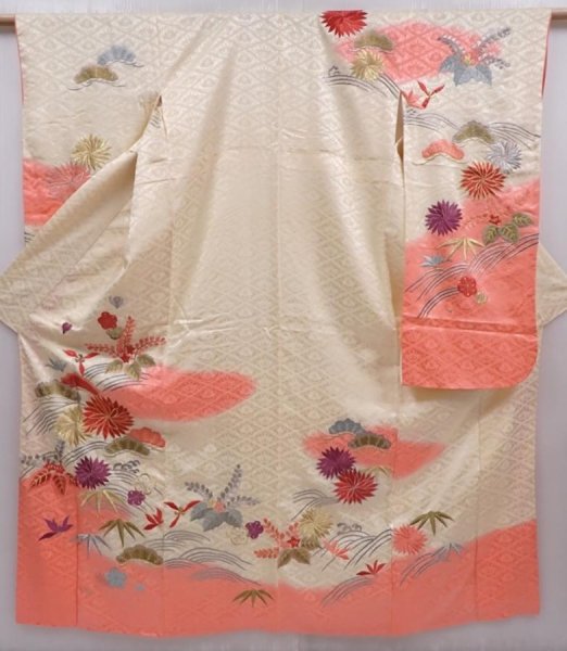 Photo1: 6128T12z1120 Vintage Japanese Kimono Silk FURISODE Chrysanthemum Off-white (1)