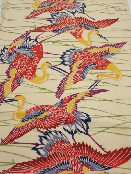 Photo1: 2N02z70  Japanese Kimono Crepe Silk  FABRIC Crane Light cream 42.5x14.4 (1)