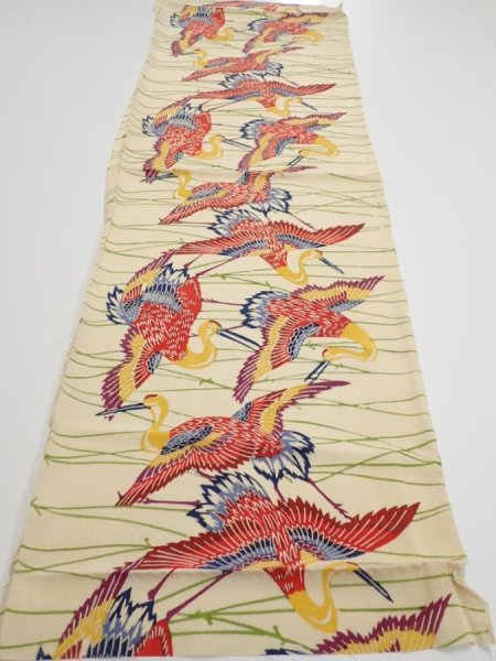 Photo5: 2N02z70  Japanese Kimono Crepe Silk  FABRIC Crane Light cream 42.5x14.4 (5)