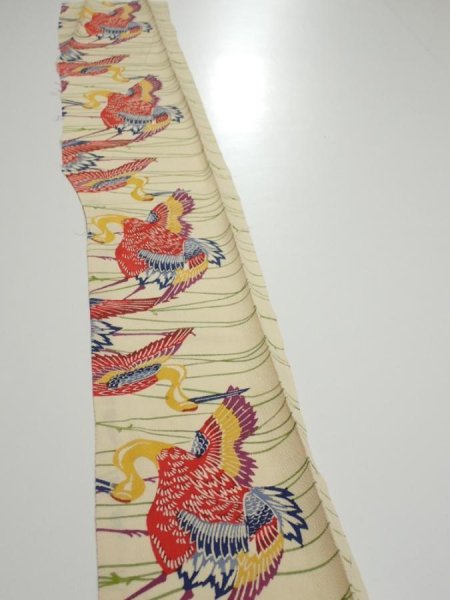 Photo3: 2N07z50  Japanese Kimono Crepe Silk  FABRIC Crane Light cream 60.6x7.1 (3)