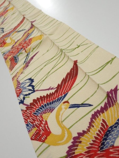 Photo2: 2N10z30  Japanese Kimono Crepe Silk  FABRIC Crane Light cream 37.4x6.9 (2)