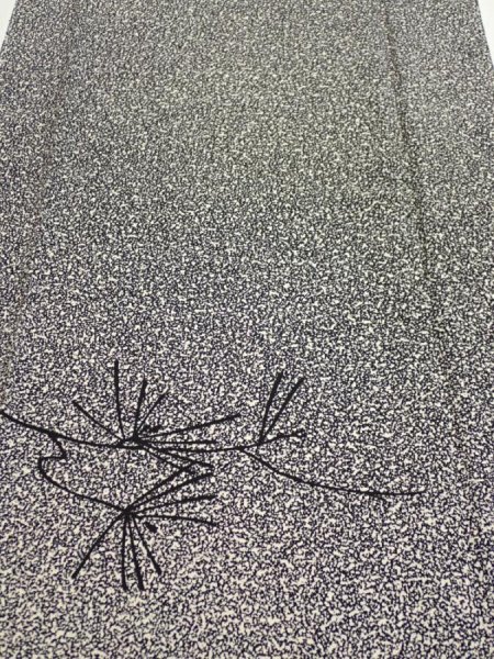 Photo1: 2N02z80  Japanese Kimono Silk  FABRIC Pine Black Off-white 56.7x14.8 (1)