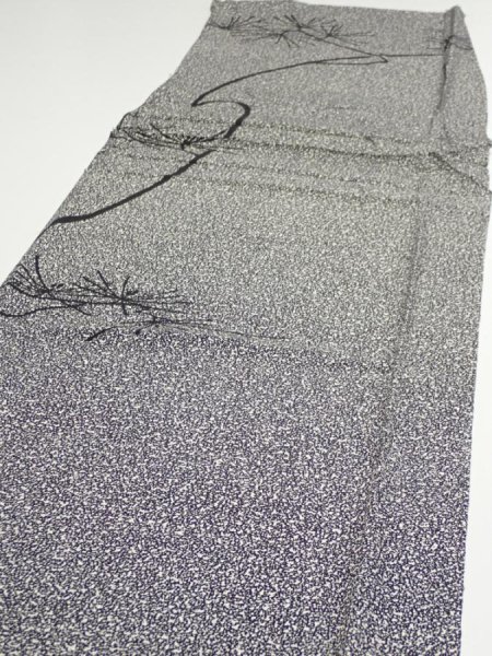 Photo3: 2N03z90  Japanese Kimono Silk  FABRIC Pine Black Off-white 64.2x14.8 (3)