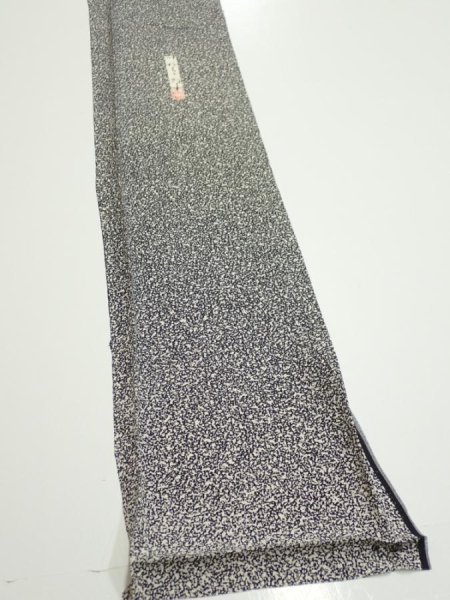 Photo2: 2N05z40  Japanese Kimono Silk  FABRIC  Black Off-white 59.1x7.3 (2)