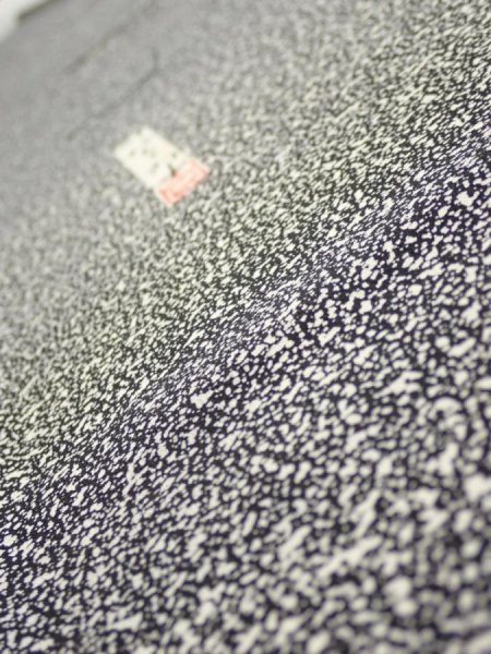 Photo4: 2N05z40  Japanese Kimono Silk  FABRIC  Black Off-white 59.1x7.3 (4)