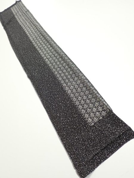 Photo2: 2N08z30  Japanese Kimono Silk  FABRIC  Black Off-white 39.0x7.3 (2)