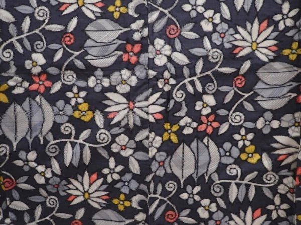 Photo5: 6218T09z650 Vintage Japanese Kimono Silk MEISEN KOMON Flowers Dark gray (5)