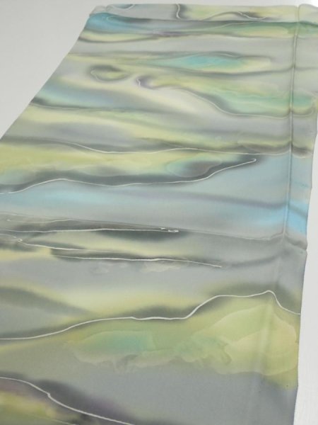 Photo3: 2M01z60  Japanese Kimono Silk  FABRIC  Light gray, Lime 42.1x14.4 (3)
