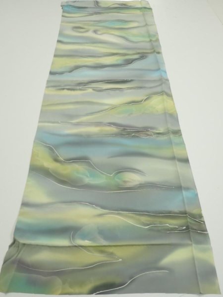 Photo5: 2M01z60  Japanese Kimono Silk  FABRIC  Light gray, Lime 42.1x14.4 (5)