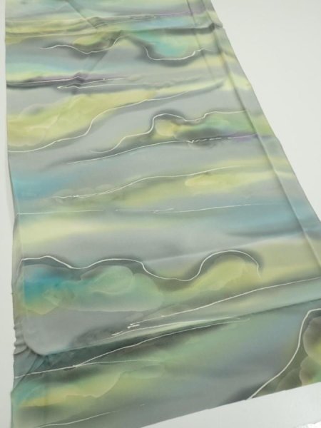 Photo2: 2M02z60  Japanese Kimono Silk  FABRIC  Light gray, Lime 42.5x14.4 (2)