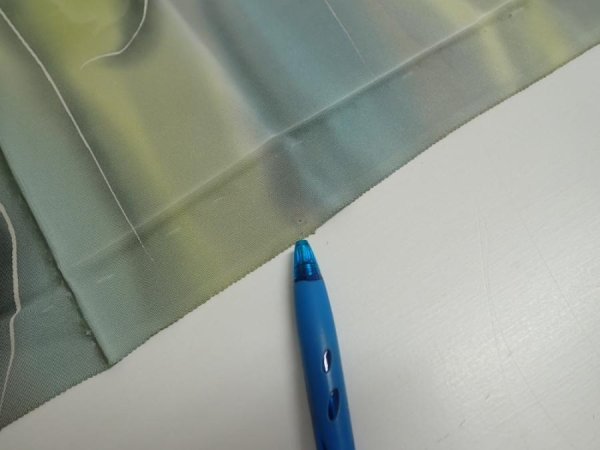 Photo6: 2M02z60  Japanese Kimono Silk  FABRIC  Light gray, Lime 42.5x14.4 (6)