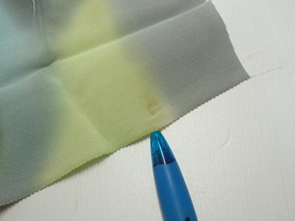 Photo7: 2M09z60  Japanese Kimono Silk  FABRIC  Light gray, Lime 89.0x6.7 (7)