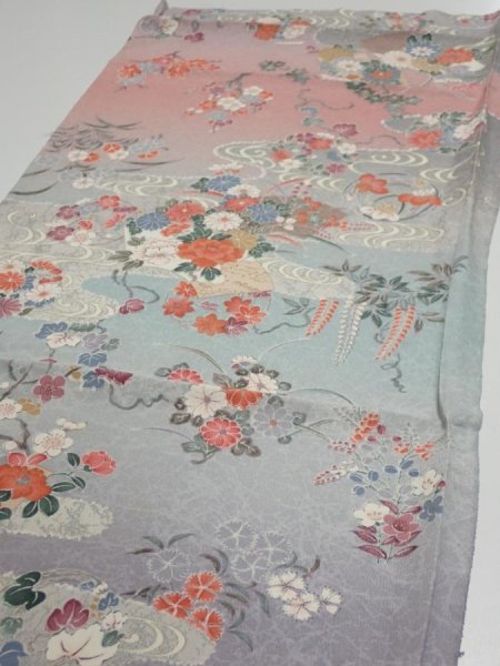 Photo3: 2M02z60  Japanese Kimono Silk  FABRIC Flowers Light gray 42.1x15.0 (3)