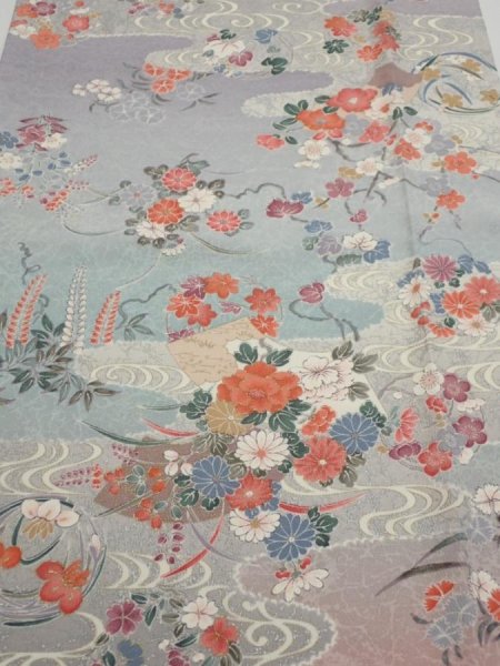 Photo1: 2M05z90  Japanese Kimono Silk  FABRIC Flowers Light gray 65.7x14.8 (1)
