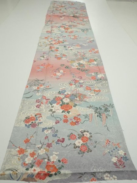 Photo5: 2M06z100  Japanese Kimono Silk  FABRIC Flowers Light gray 66.1x15.0 (5)