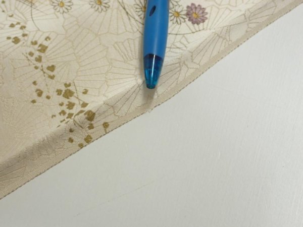 Photo6: 2M03z90  Japanese Kimono Silk  FABRIC Edo era Off-white 67.7x14.4 (6)