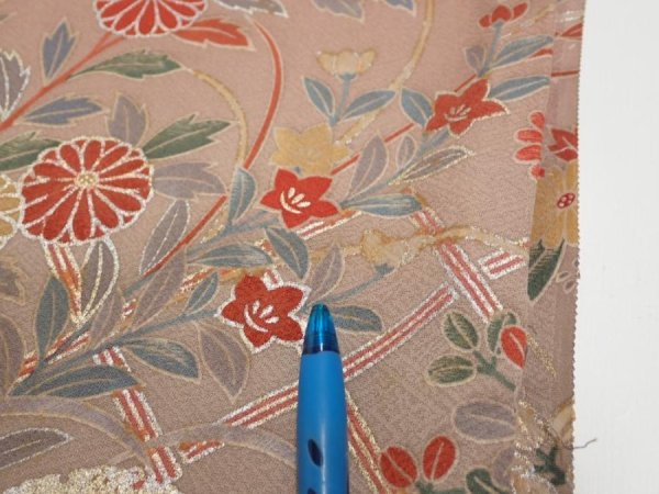 Photo7: 1F02z60  Japanese Kimono Silk  FABRIC Flowers Brown-Gray 44.9x14.4 (7)