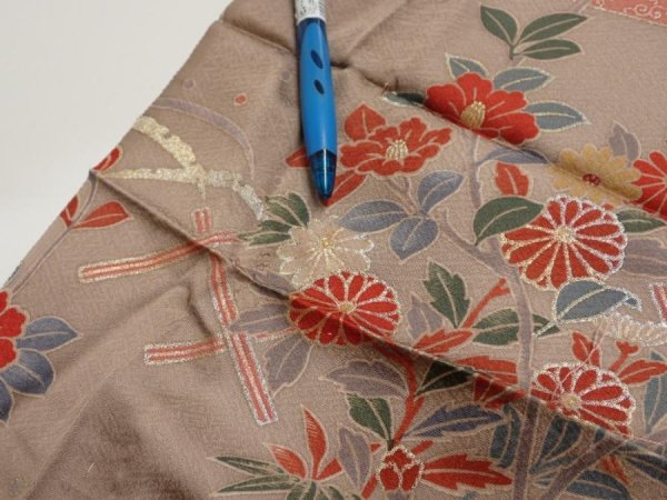 Photo8: 1F06z90  Japanese Kimono Silk  FABRIC Flowers Brown-Gray 68.9x14.4 (8)