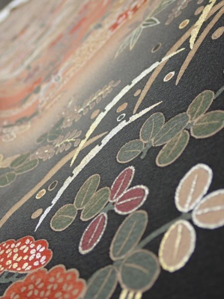 Photo4: 1F07z50  Japanese Kimono Silk  FABRIC Flowers Brown-Gray 63.8x7.1 (4)