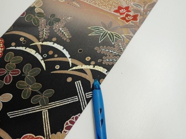 Photo6: 1F07z50  Japanese Kimono Silk  FABRIC Flowers Brown-Gray 63.8x7.1 (6)