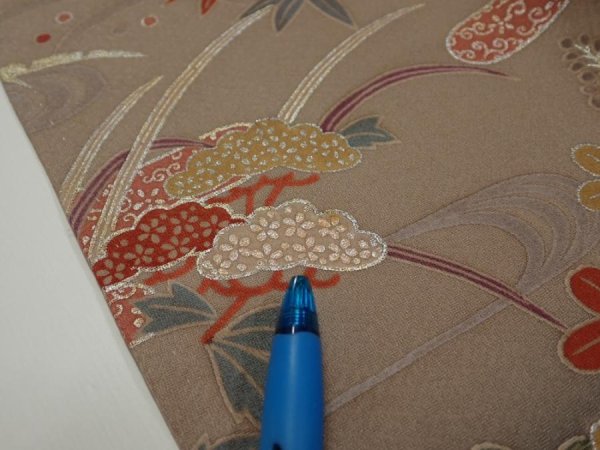 Photo7: 1F08z50  Japanese Kimono Silk  FABRIC Flowers Brown-Gray 63.8x7.3 (7)
