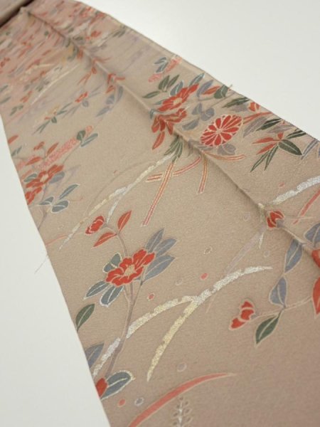 Photo1: 1F09z50  Japanese Kimono Silk  FABRIC Flowers Brown-Gray 73.6x7.1 (1)